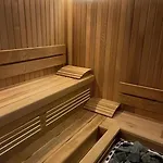 Lividus 210 Apartpark アパート シフィノウイシチェ